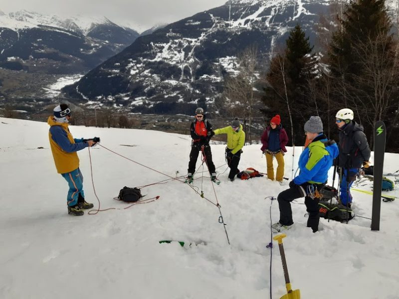 formation avalanche secours DVA pelle sonde air bag ski de randonnée Beaufortain